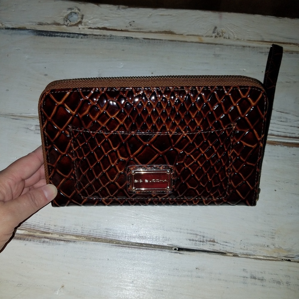 Big Buddha wallet/wristlet